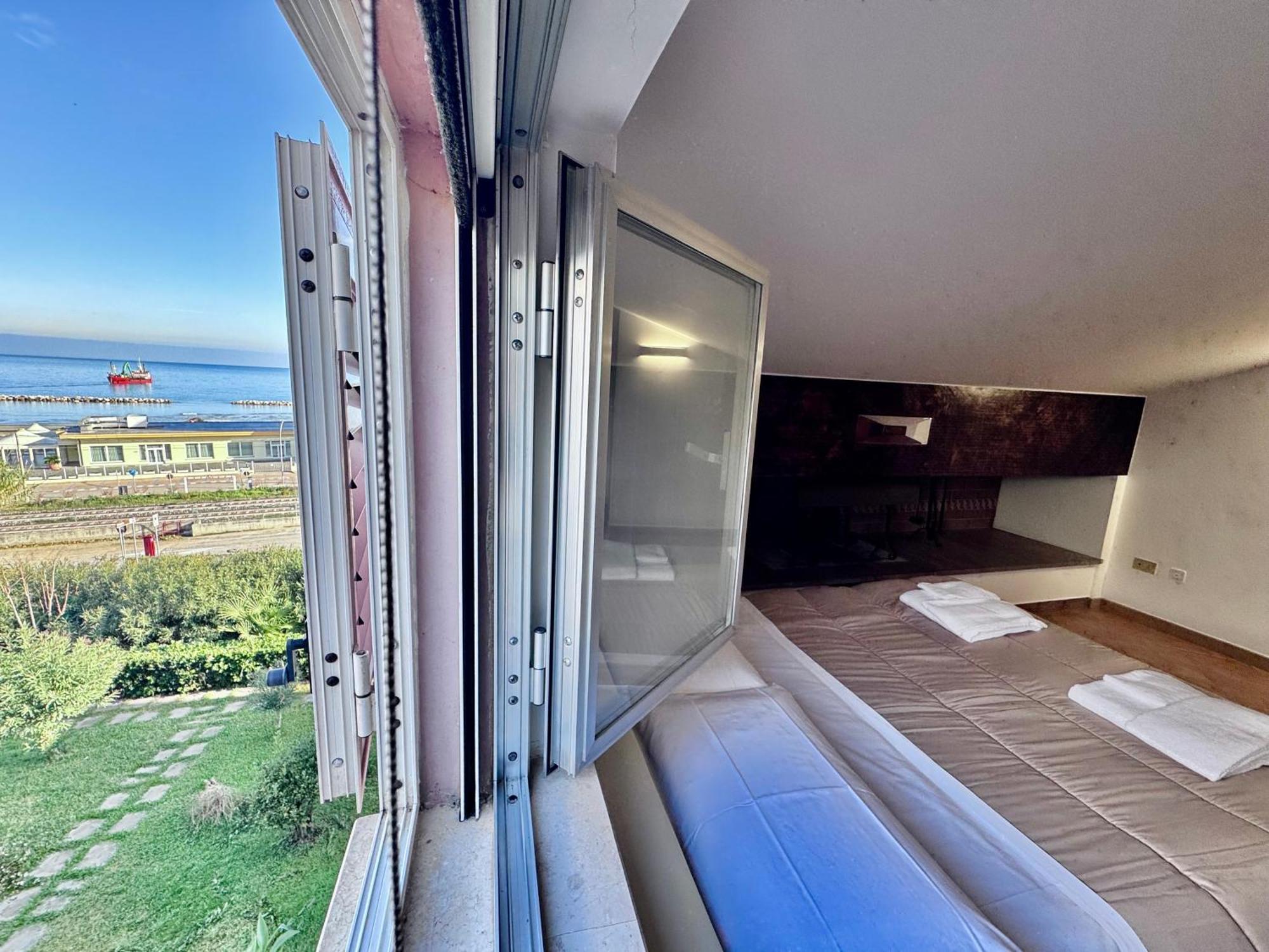 Le Paperelle Apartment Ortona Exterior photo