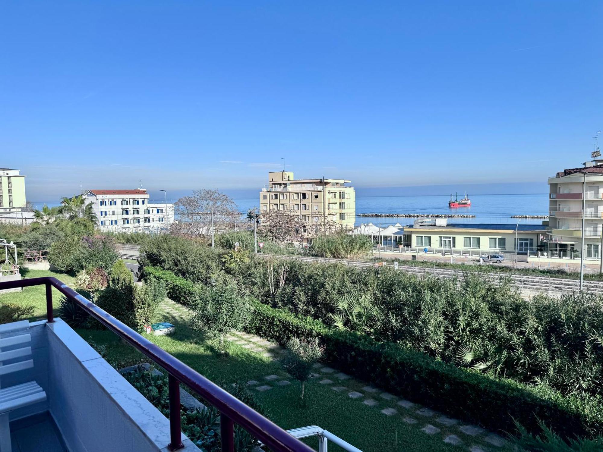 Le Paperelle Apartment Ortona Exterior photo
